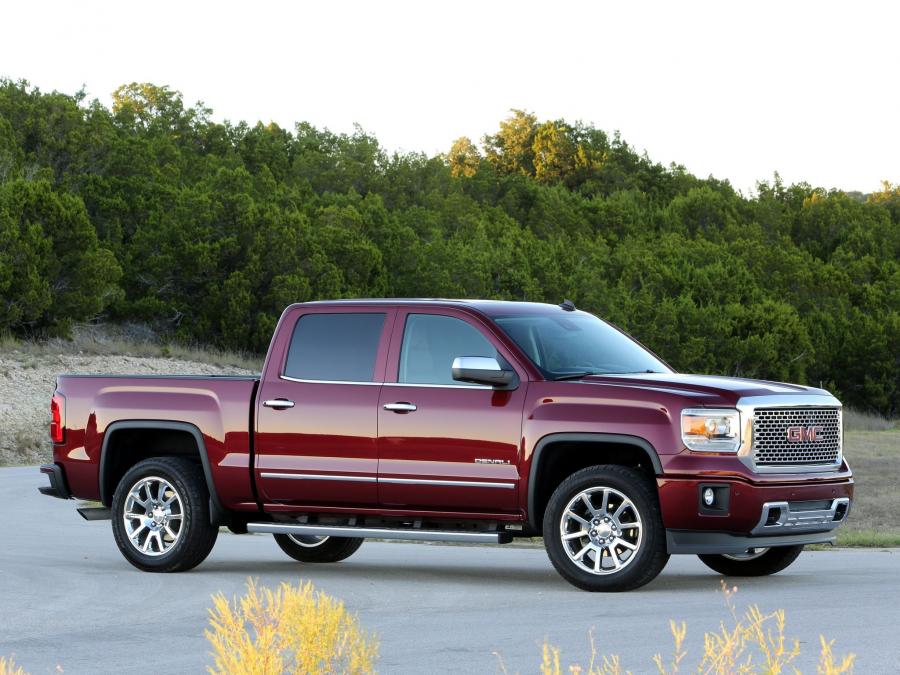  GMC Sierra Denali Crew Cab 2013 года  (фото 14 из 16)